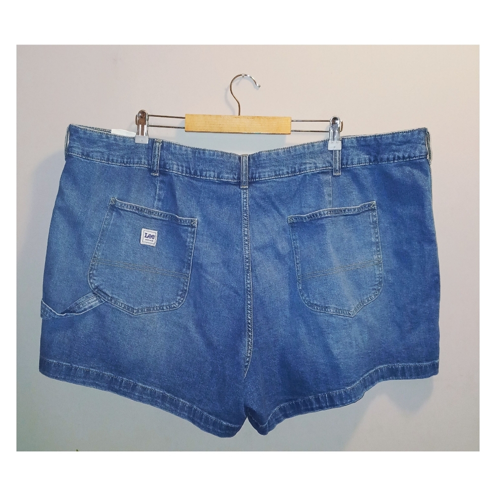 Lee Plus Mid Rise Utility Short - Picture 9 of 11
